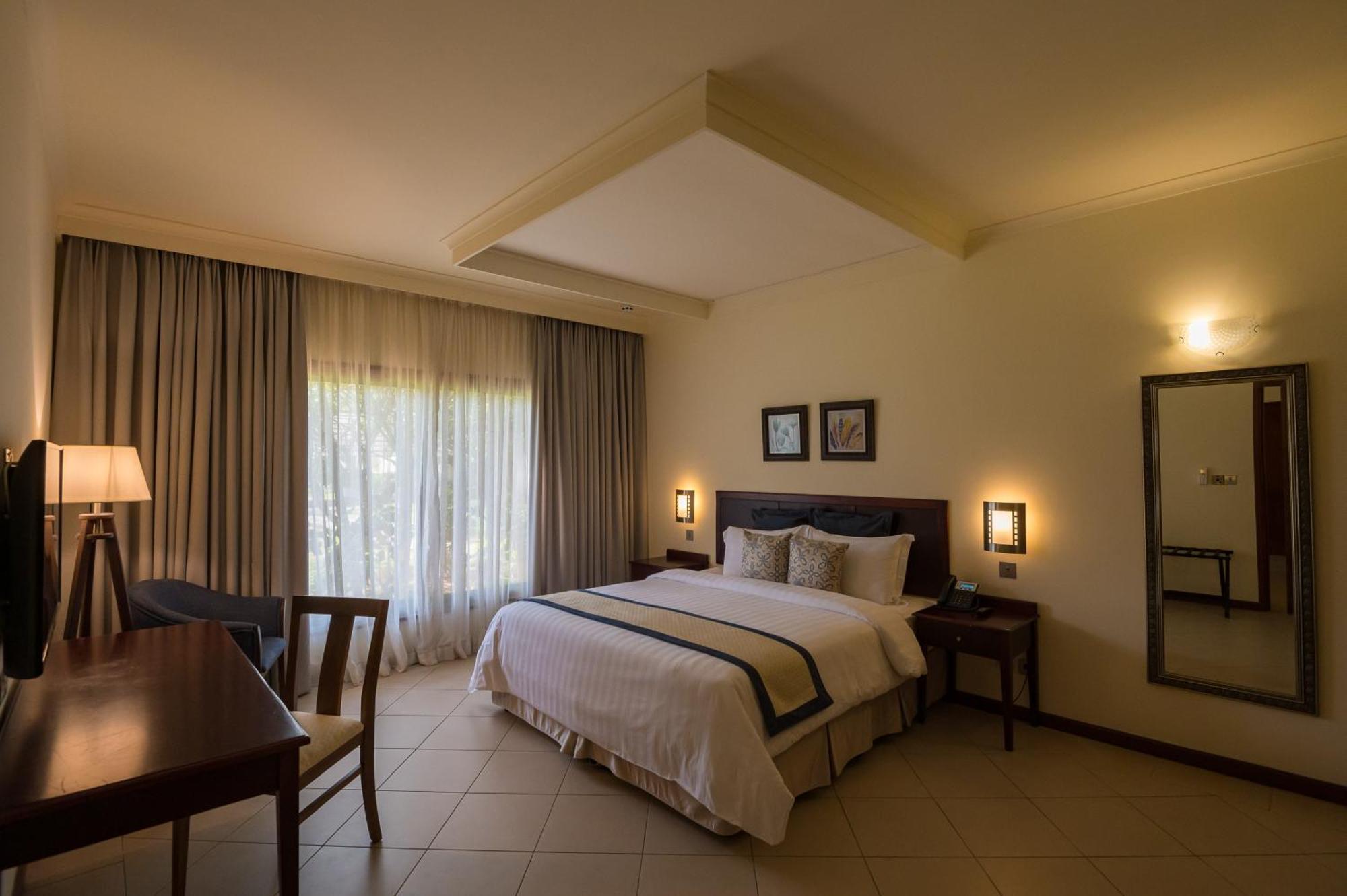 White Sands Hotel Dár Al-Szalám Kültér fotó